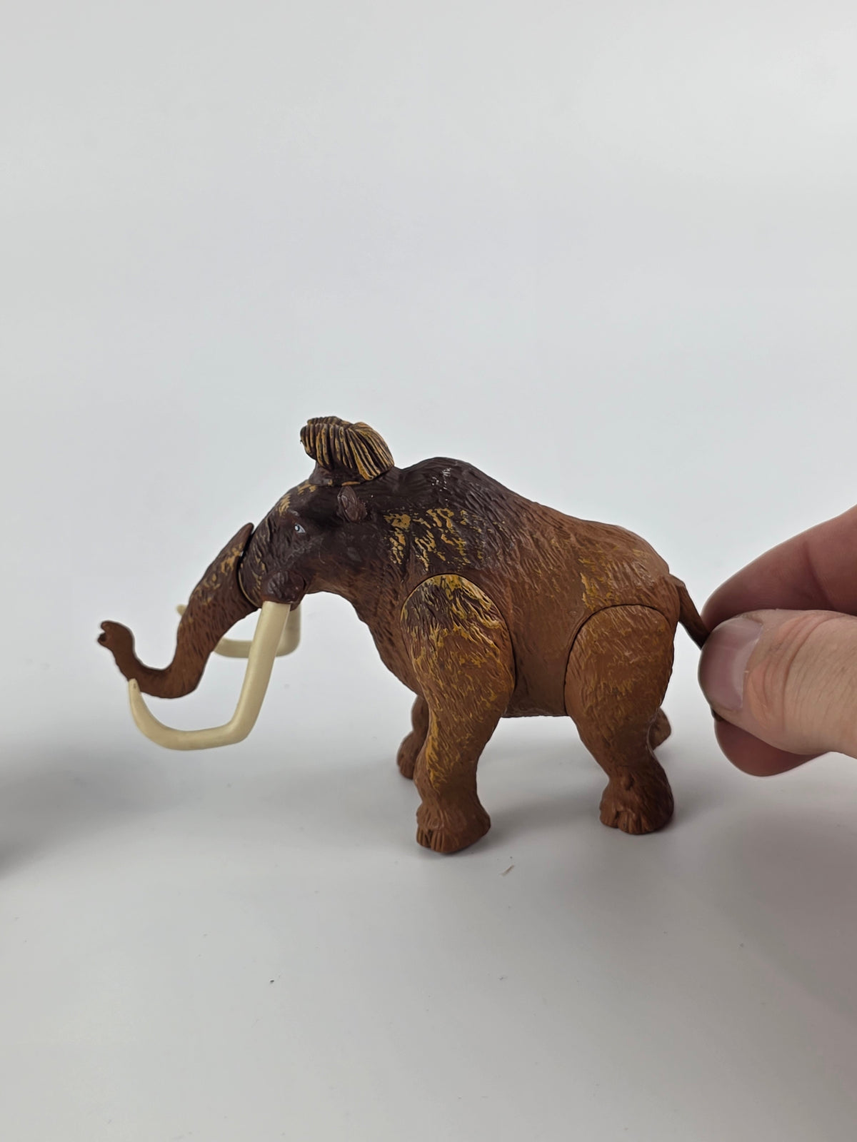 Ice Age Manny and Ellie action figures