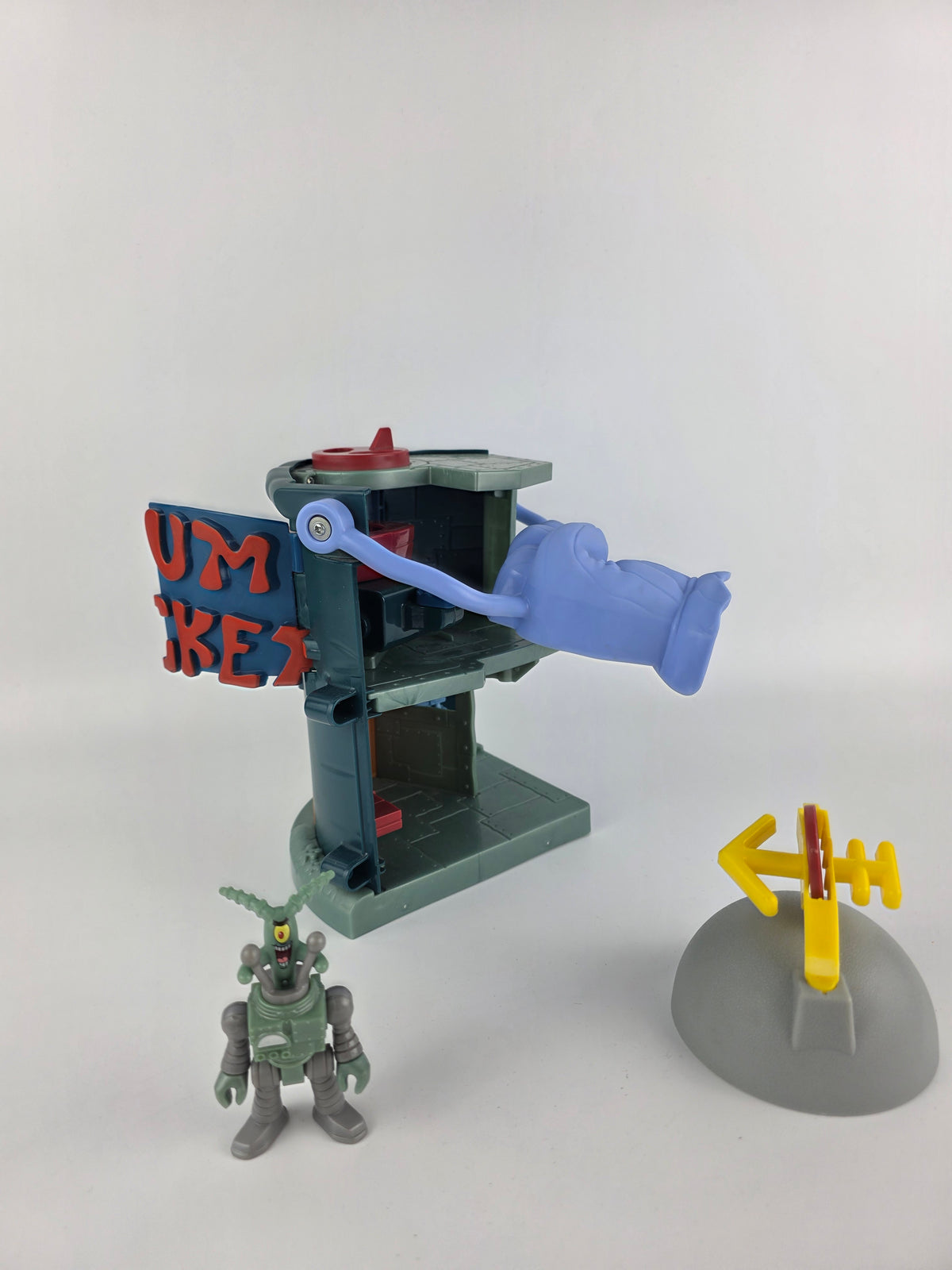 Imaginext SpongeBob SquarePants Chum Bucket Playset with Figure
