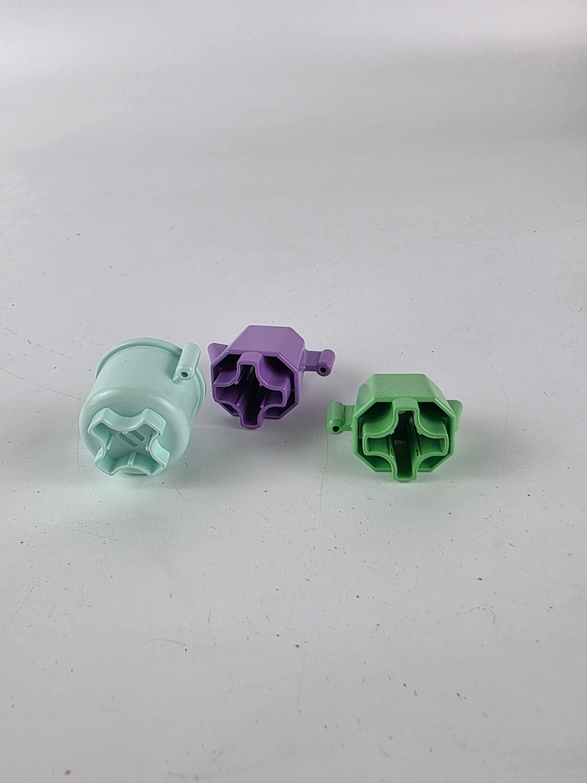 LEGO Duplo kitchen accessory pieces,