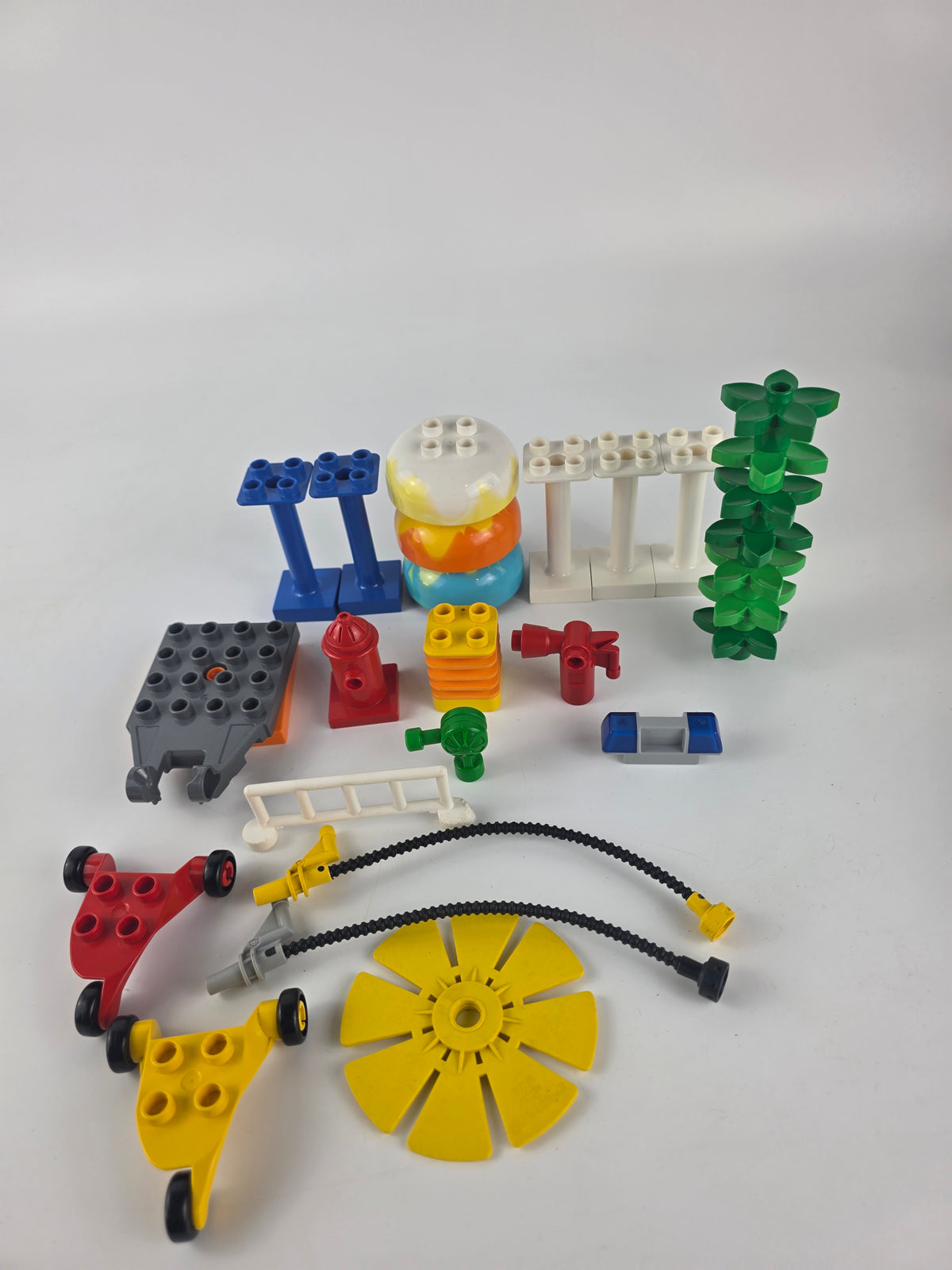 Lego Duplo accessories toy bundle