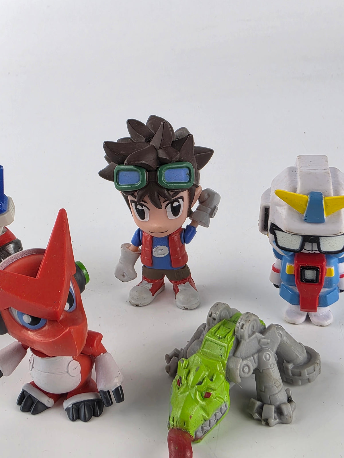 Digimon Action pvc 2" Figure set
