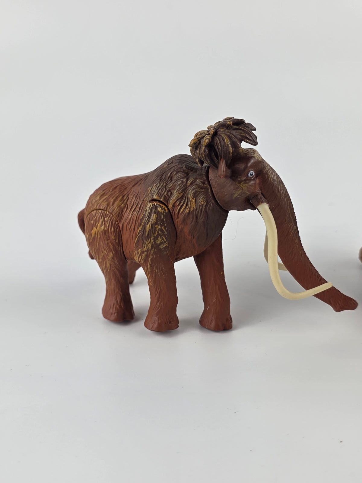 Ice Age Manny and Ellie action figures