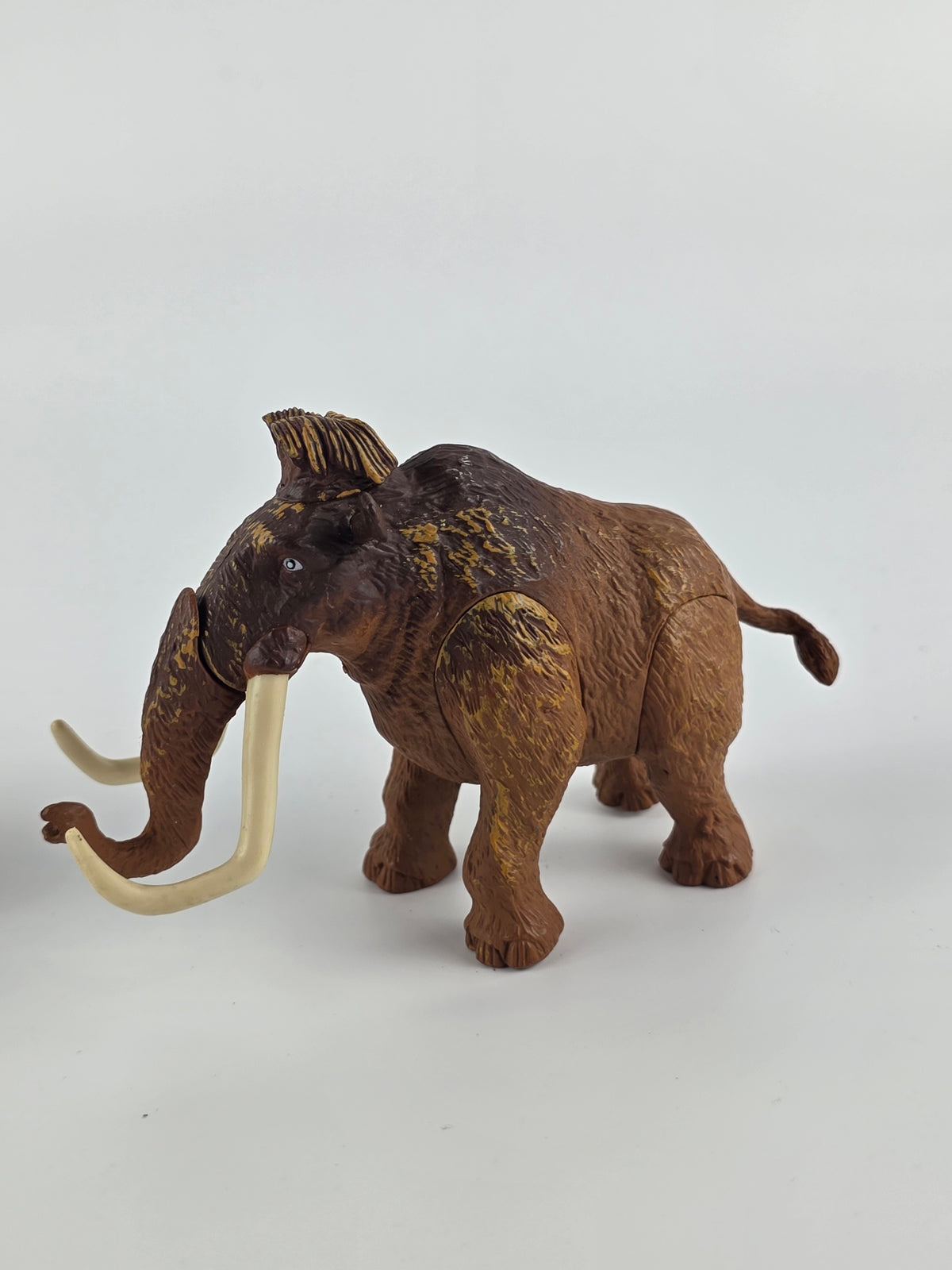 Ice Age Manny and Ellie action figures