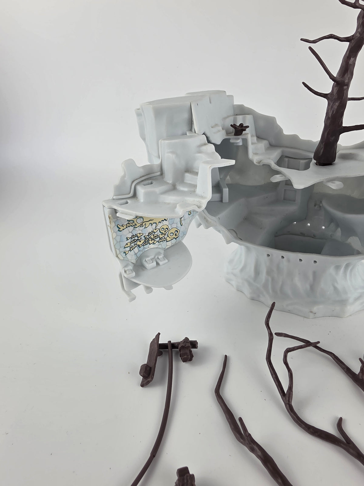 Ice Age: Continental Drift pirate ship playset,