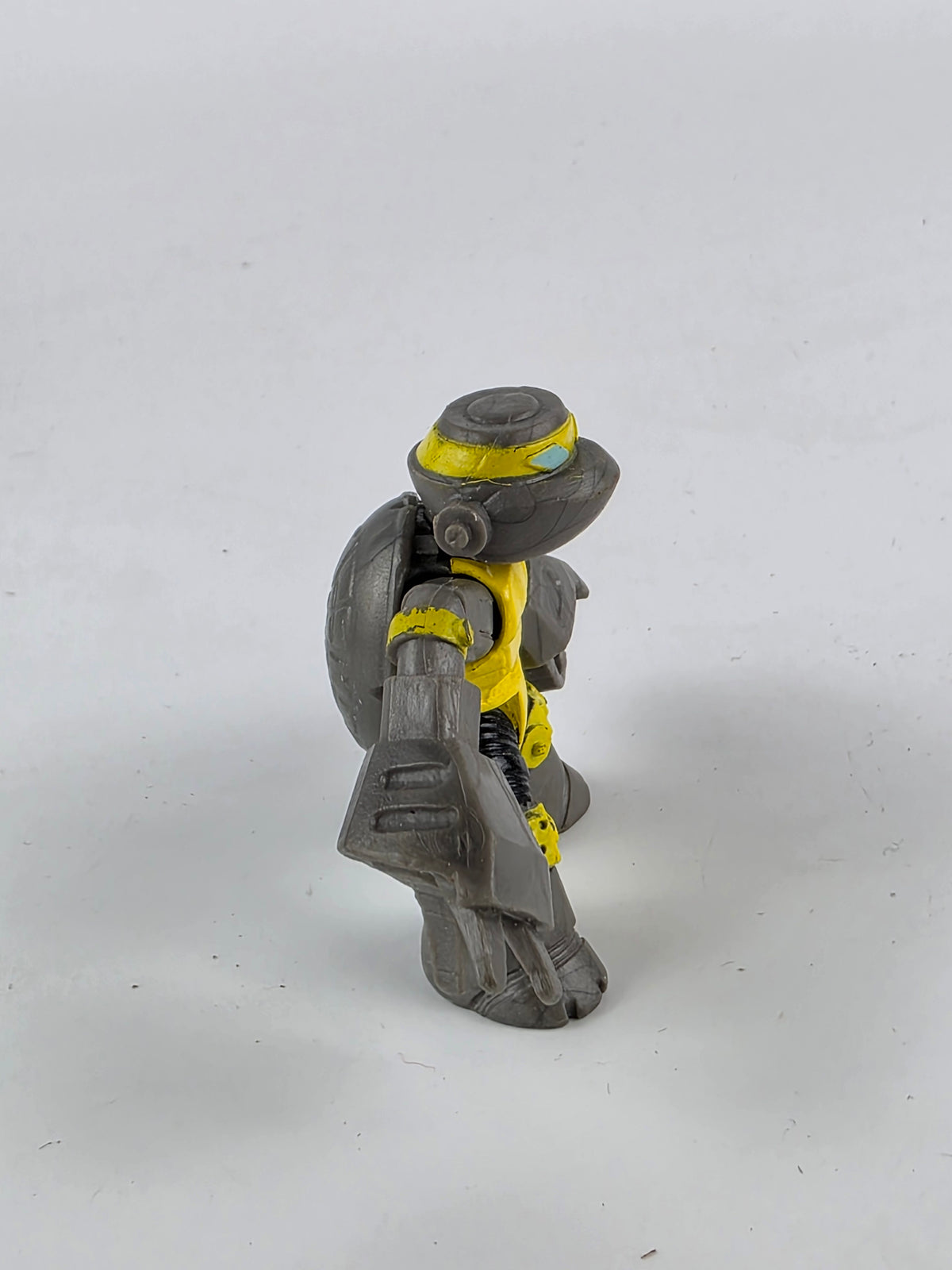 Teenage Mutant Ninja Turtles half shell Heroes Metalhead action figure