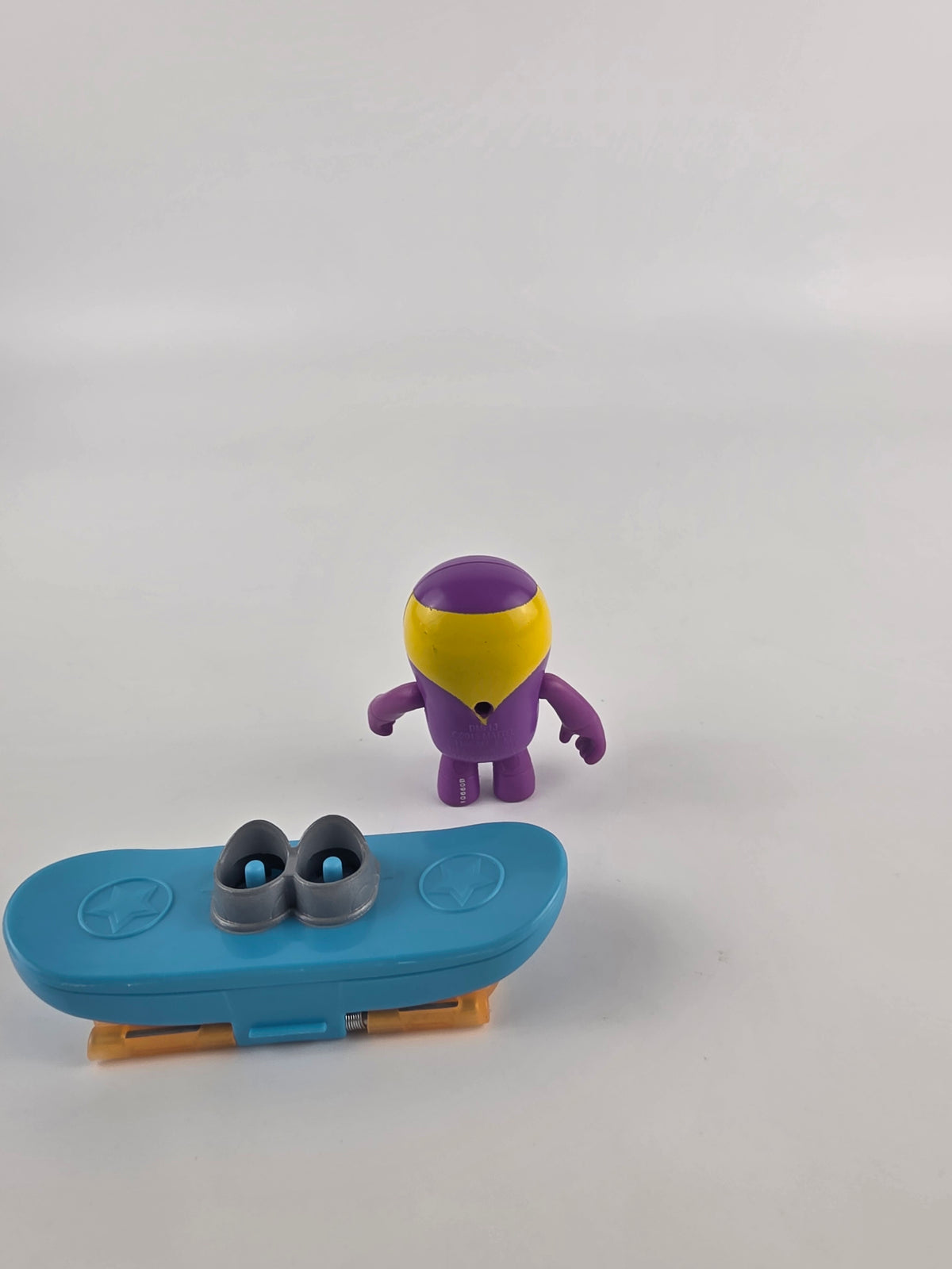 Go Jetters Xuli action figure and fireboard set