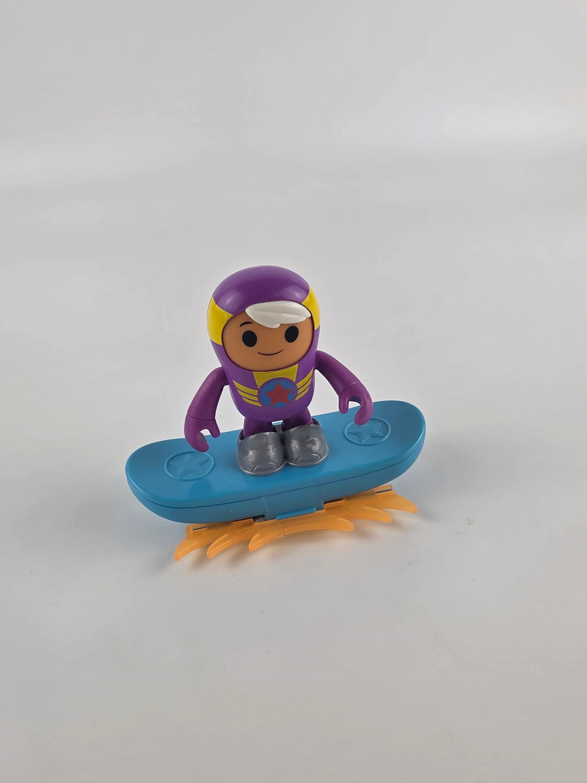 Go Jetters Xuli action figure and fireboard set