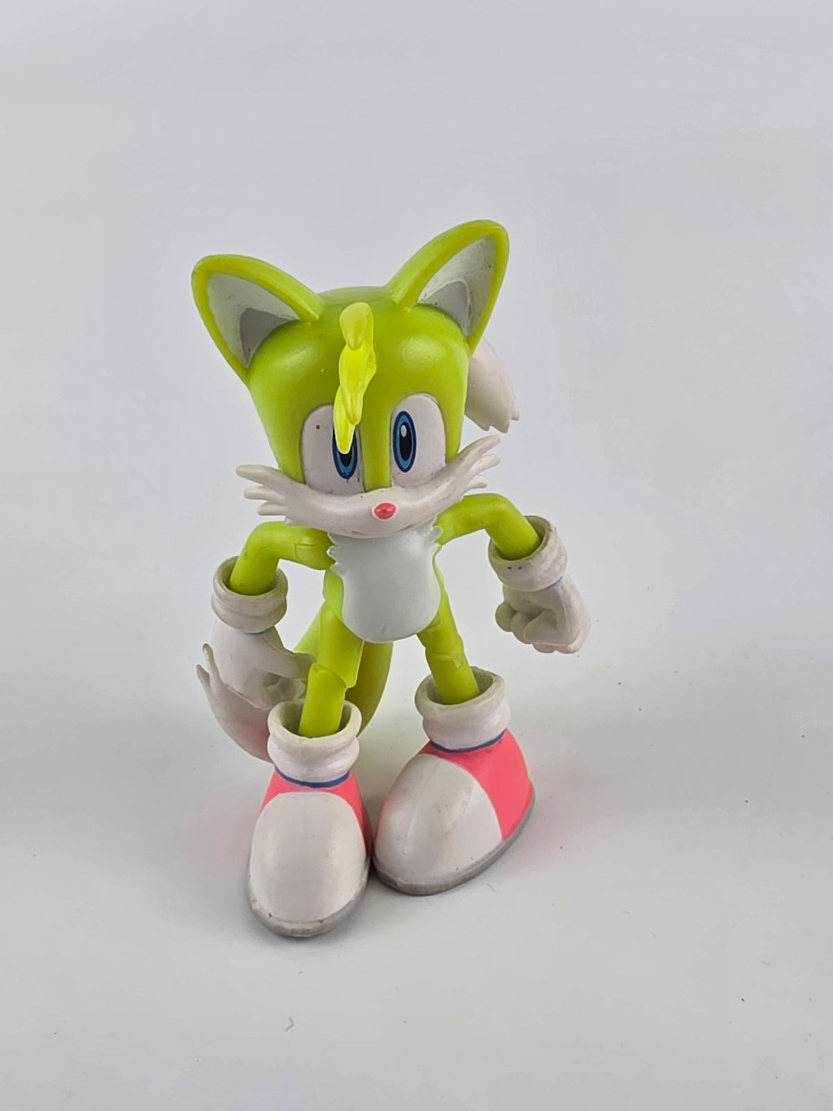 Jakks Pacific 30th Anniversary Neon Sonic the Hedgehog Neon Tails