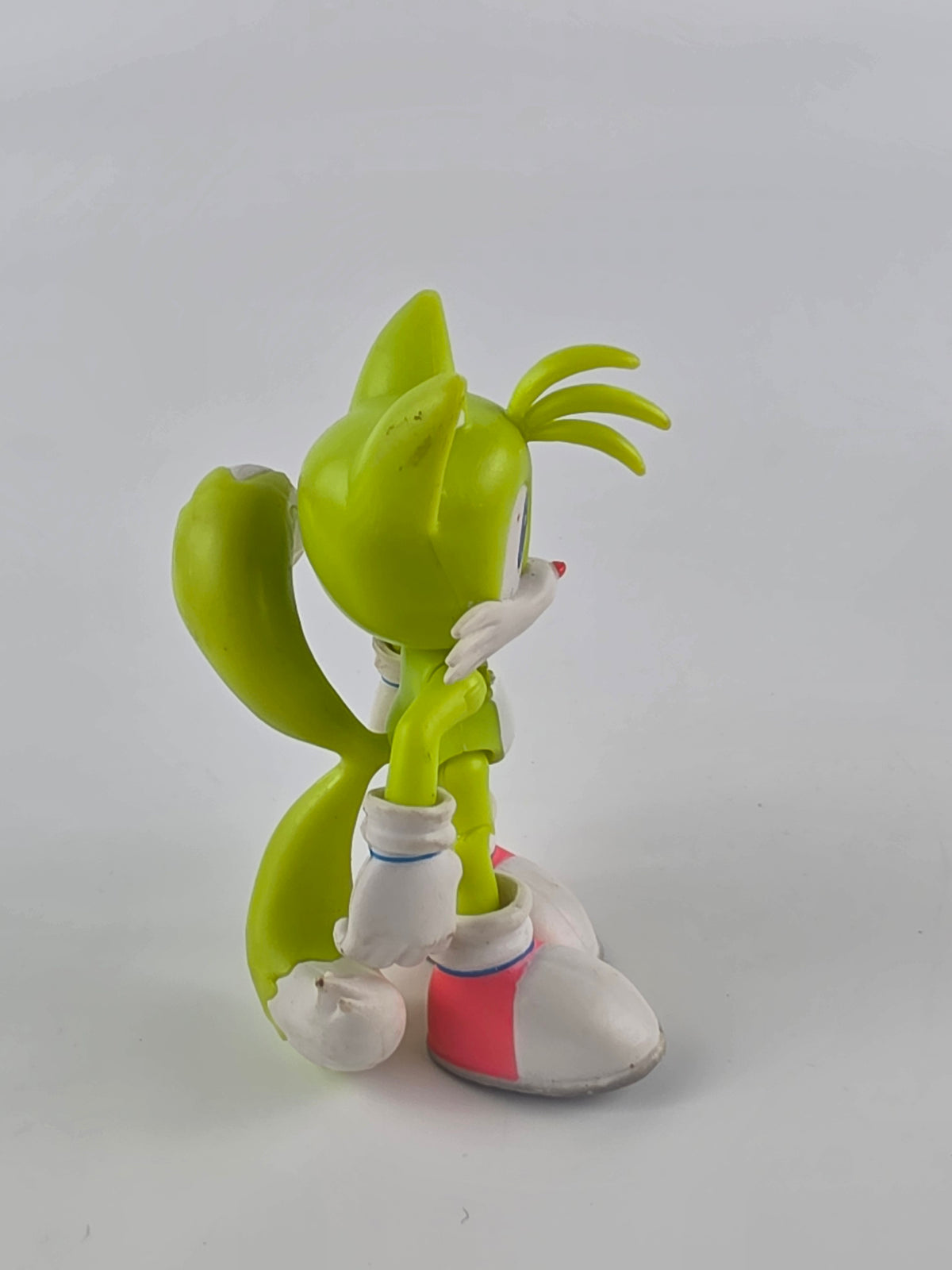 Jakks Pacific 30th Anniversary Neon Sonic the Hedgehog Neon Tails