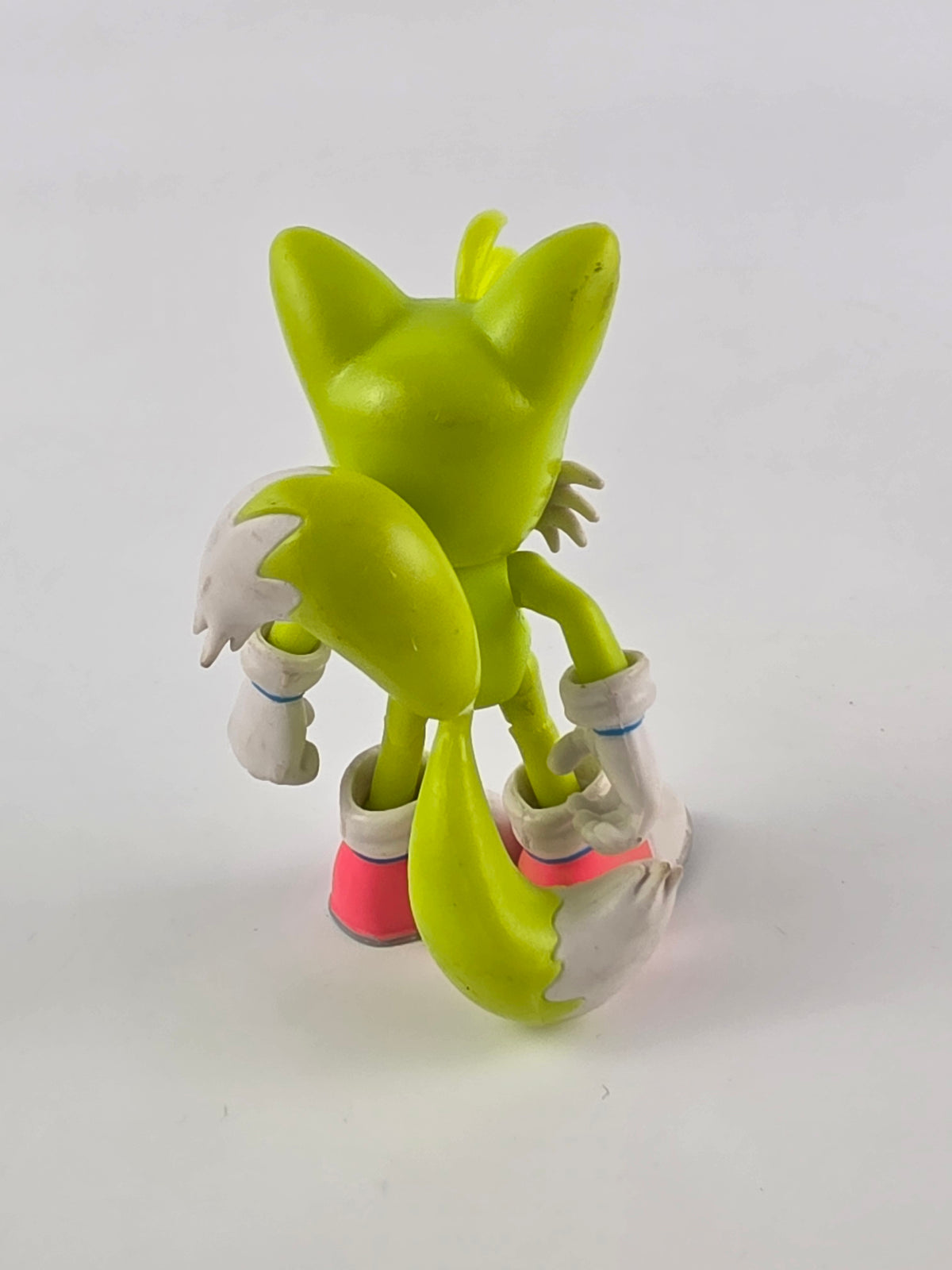 Jakks Pacific 30th Anniversary Neon Sonic the Hedgehog Neon Tails