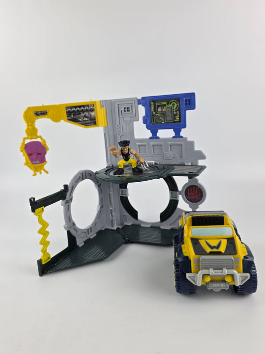 Hasbro Marvel Super Hero Squad X-Men Danger Room 3D Pop-Up Playset