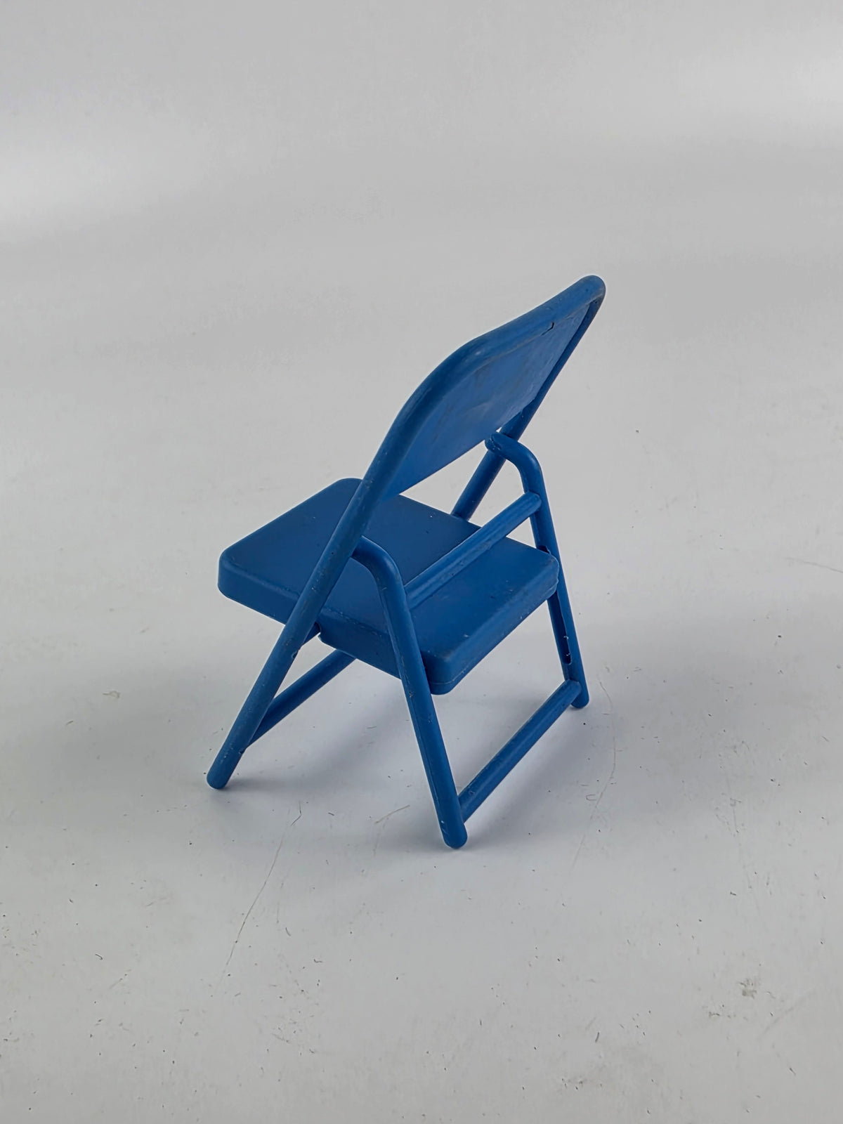 Wee APA Protection blue action figure chair accessory