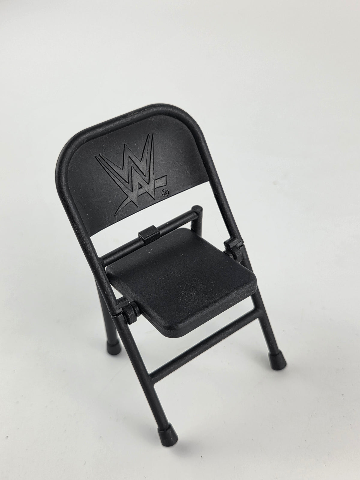 WWE breakable chair toy accessory