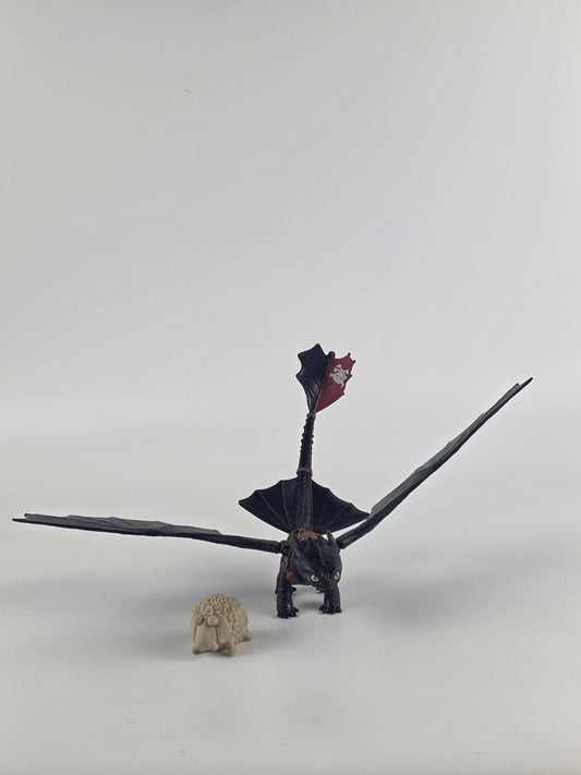DreamWorks Dragons Defenders of Berk - Action Dragon Figure - Toothless Night Fury (Catapult Tail)