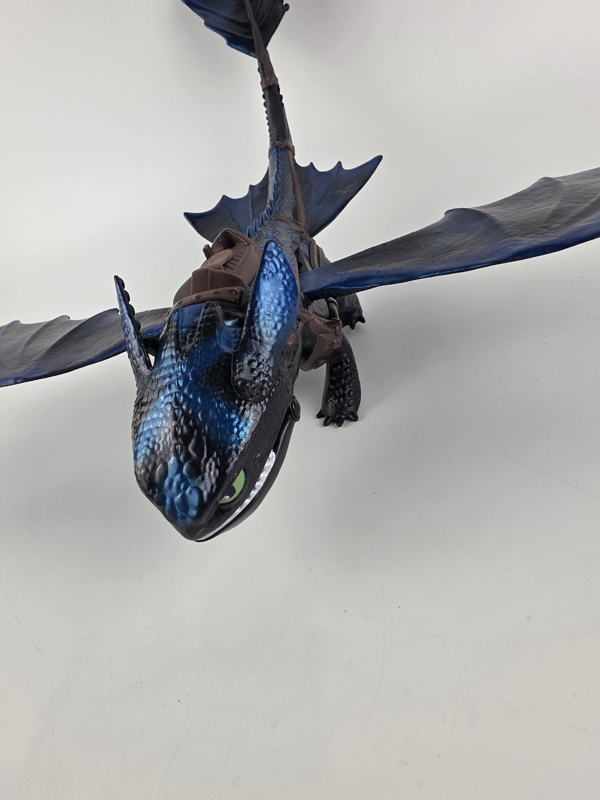 How To Train Your Dragon Fire Breathing Toothless Large Figure Lights Smoke Blue
