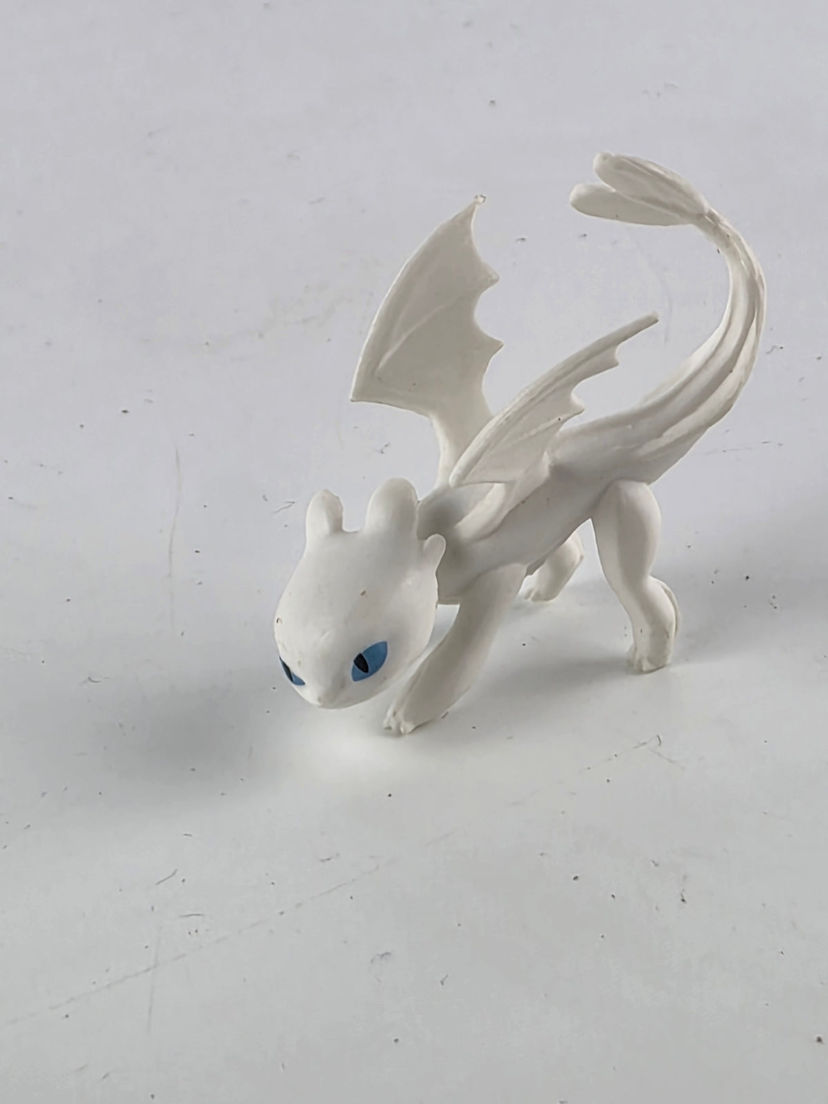How to Train Your Dragon Light Fury Legends Evolved Mystery Dragons 1" Toy