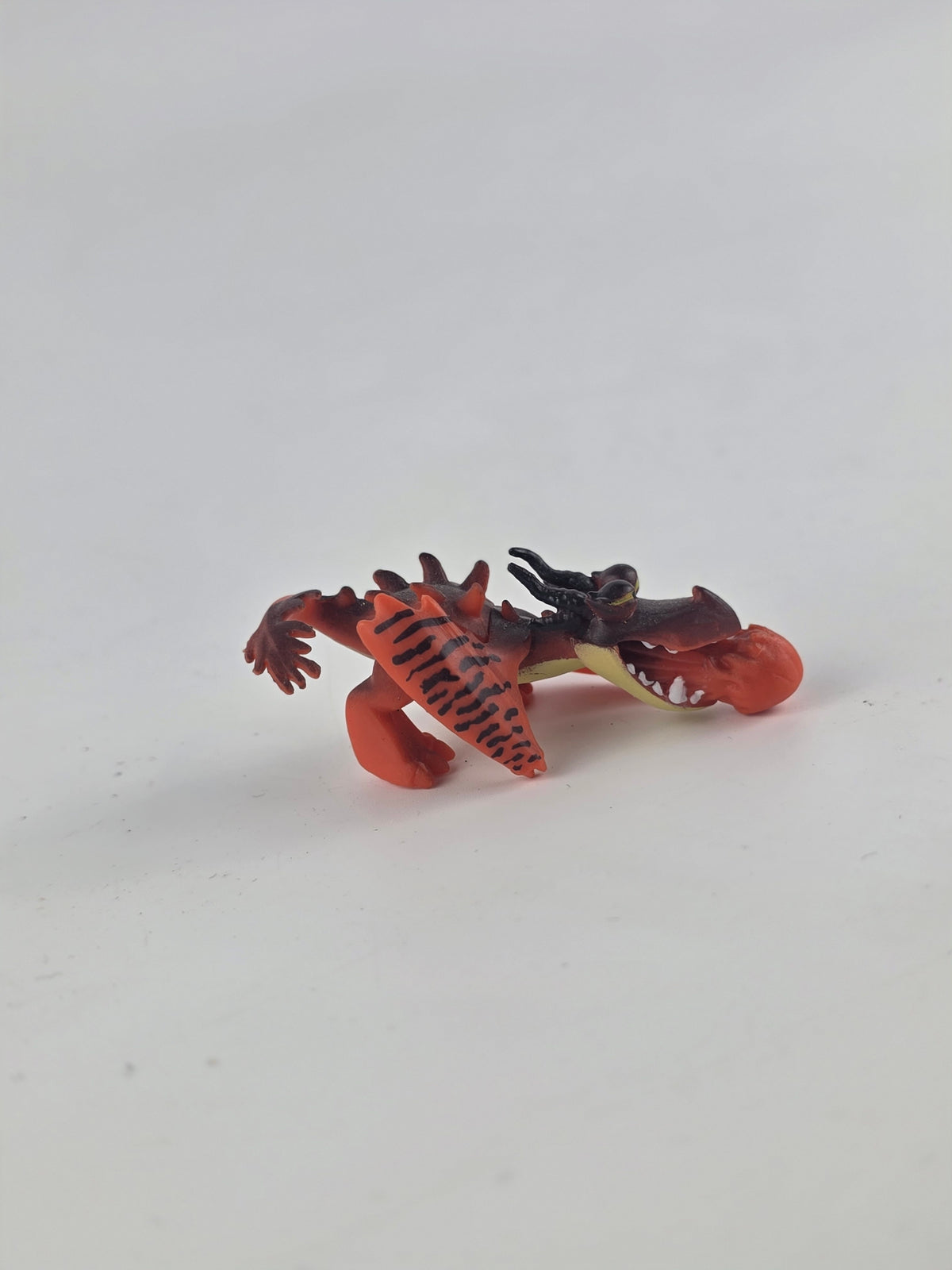 How to Train Your Dragon Hookfang Legends Evolved Mystery Dragons 1" Toy