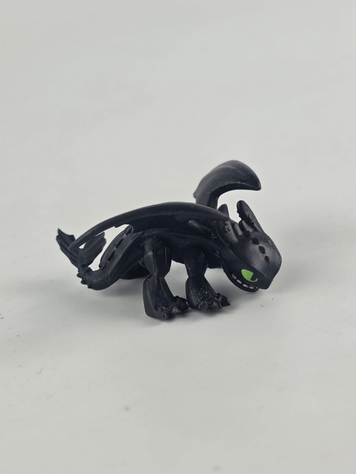 How to Train Your Dragon Toothless Legends Evolved Mystery Dragons 1" Toy