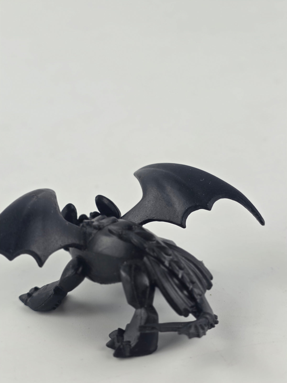 How to Train Your Dragon Toothless Legends Evolved Mystery Dragons 1" Toy