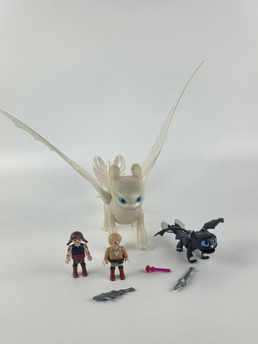 Playmobil How to Train Your Dragon light Fury Dragon toy
