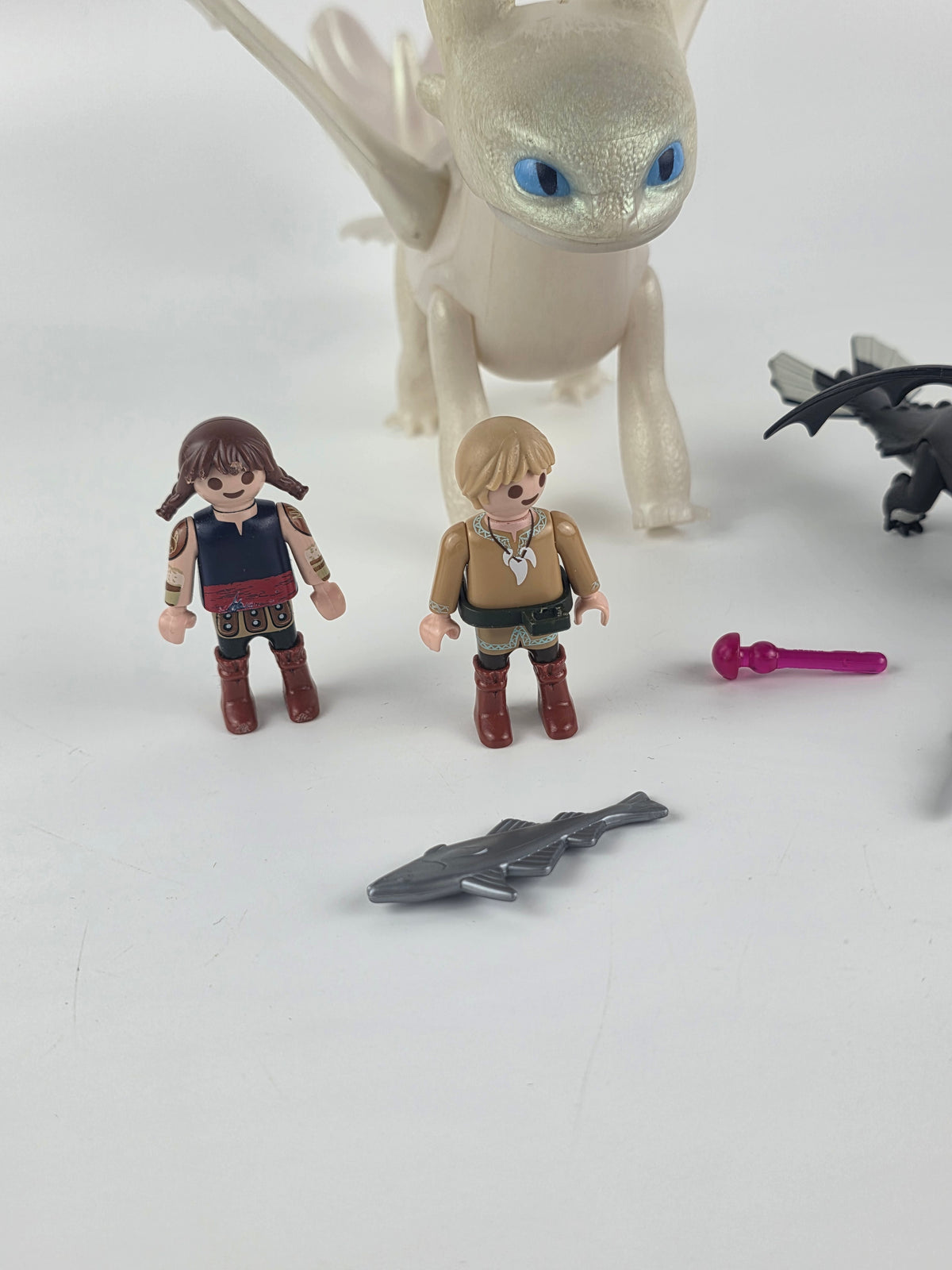 Playmobil How to Train Your Dragon light Fury Dragon toy