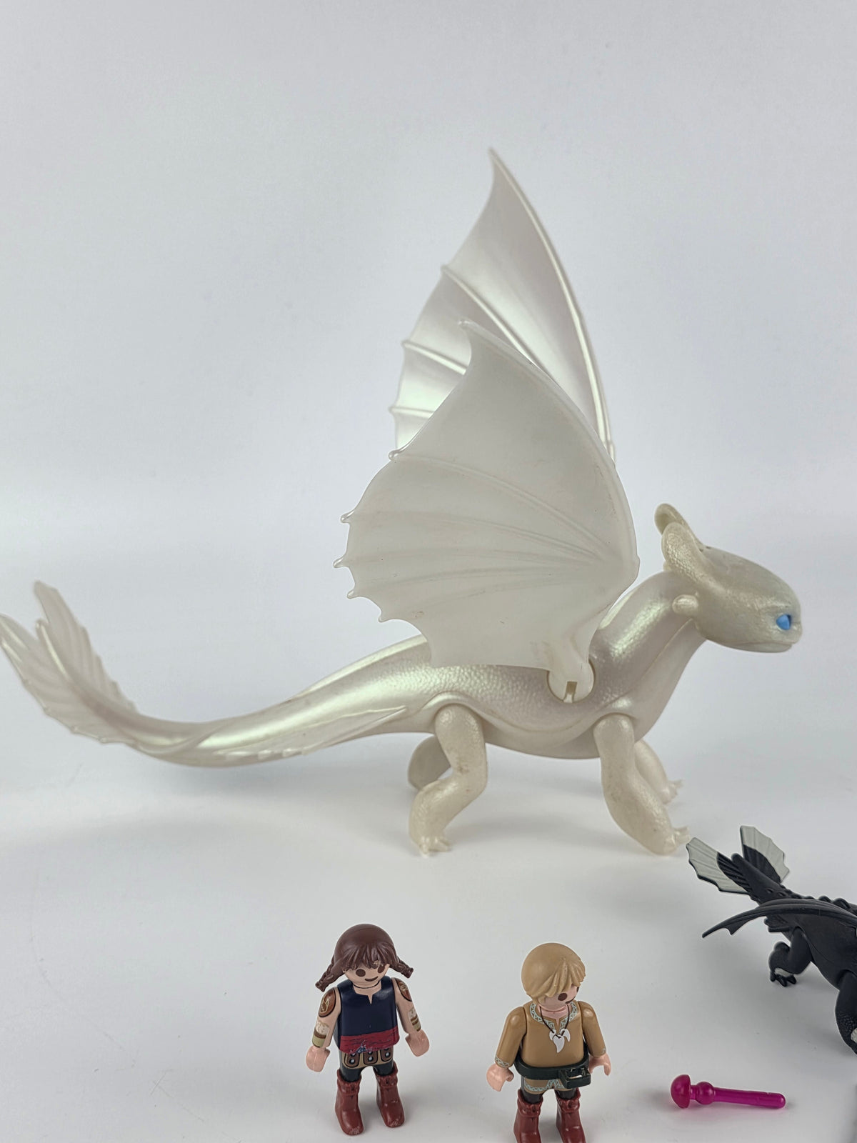 Playmobil How to Train Your Dragon light Fury Dragon toy