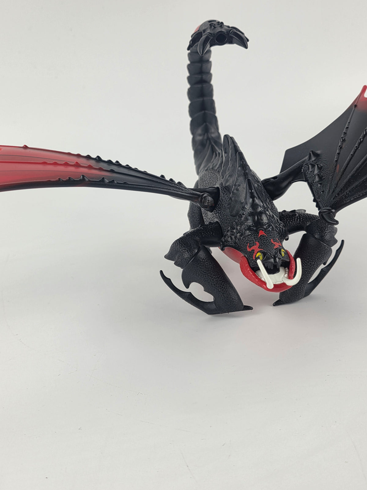 Playmobil How to Train Your Dragon Deathgripper Dragon toy