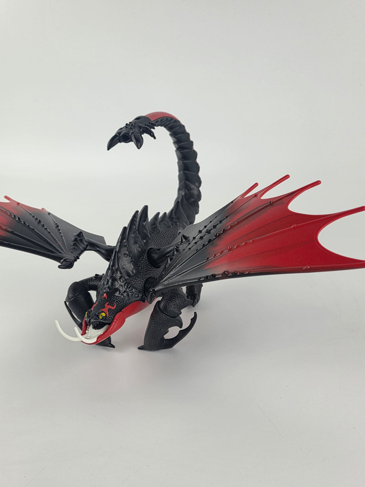 Playmobil How to Train Your Dragon Deathgripper Dragon toy