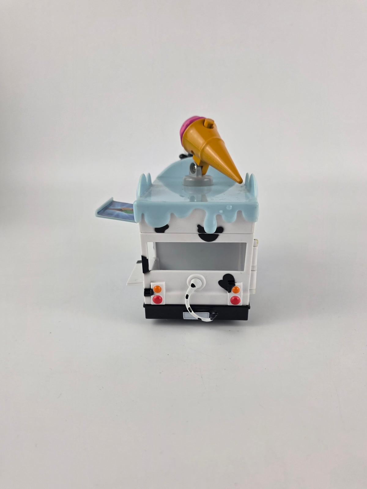 Oddbods ice cream van with pogo figure