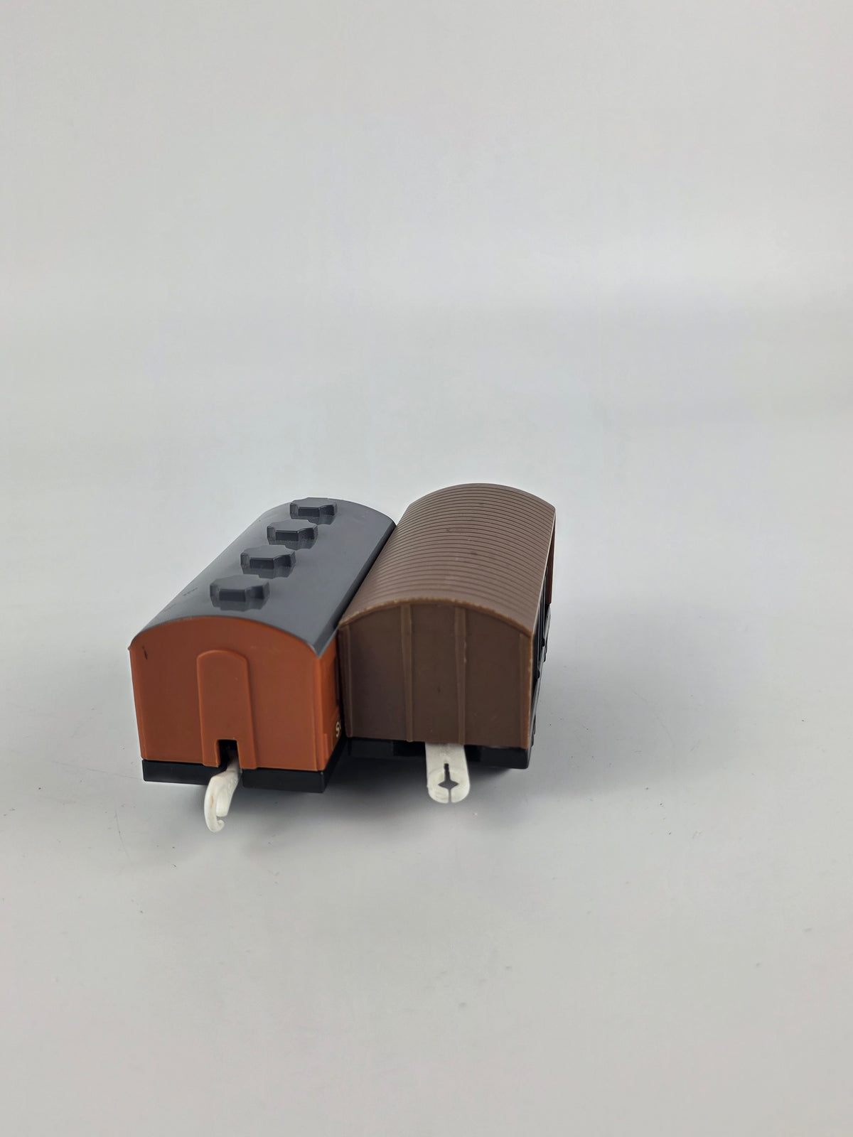 Thomas and friends trackmaster coaches