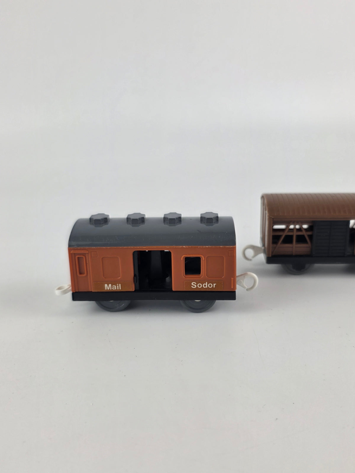 Thomas and friends trackmaster coaches