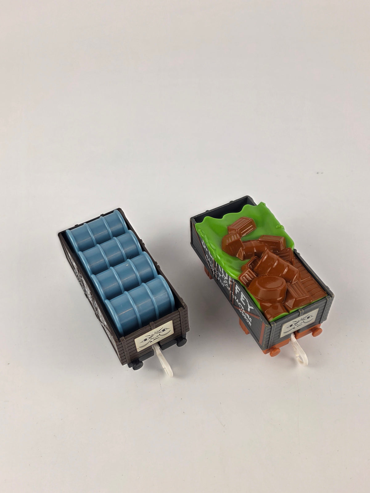 Thomas and Friends Trackmaster Troublesome Trucks with Cargo