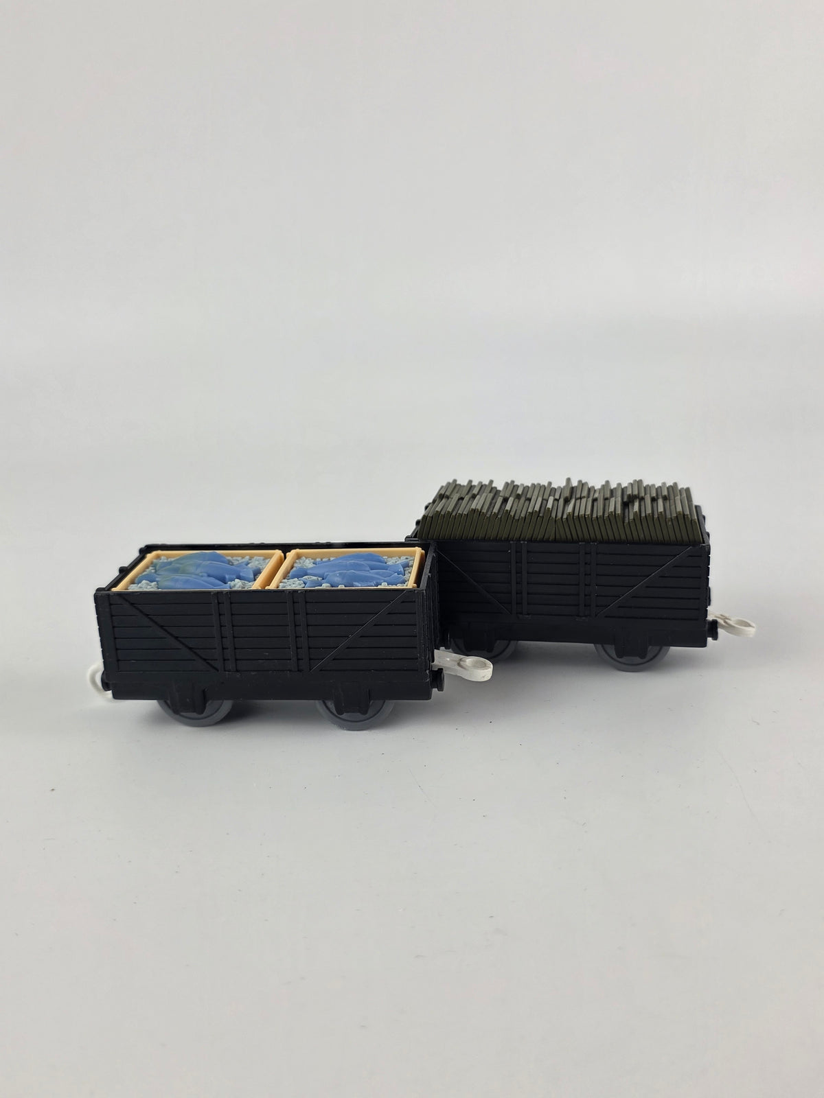 Thomas and Friends Trackmaster Troublesome Trucks with Cargo