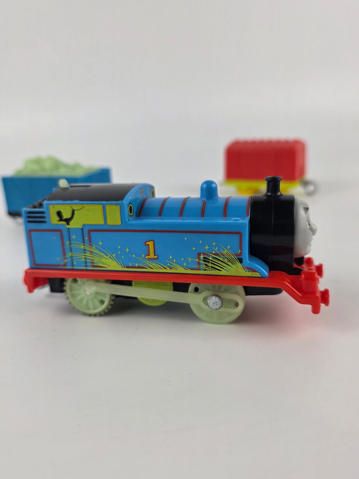 Trackmaster Thomas & Friends Thomas Glow in the Dark Motorized Train