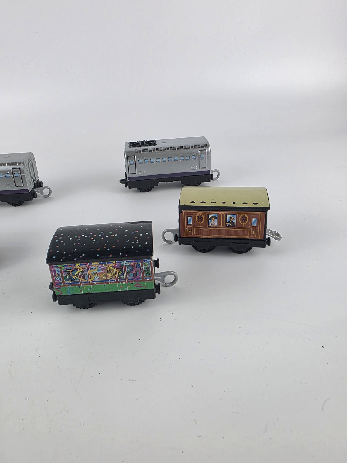 Trackmaster Thomas & Friends train carriages toy bundle