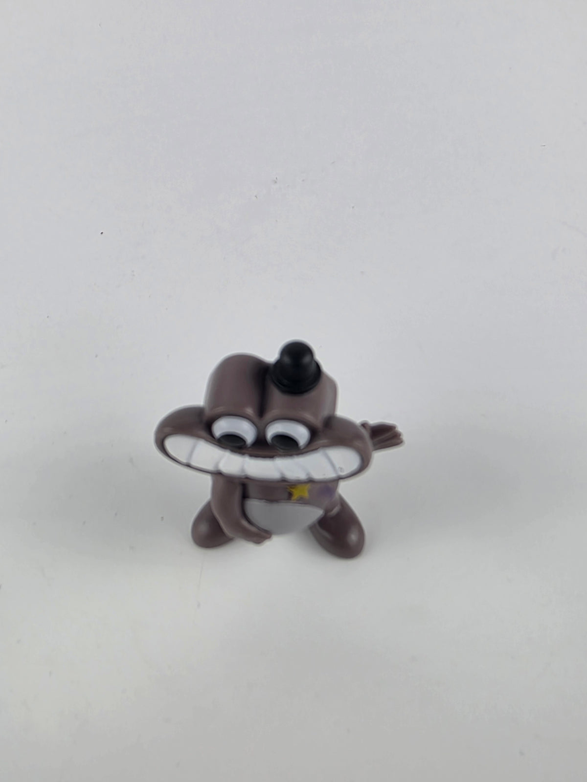 PhatMojo Garten of Banban Series 1 Sheriff Toadster mini figure