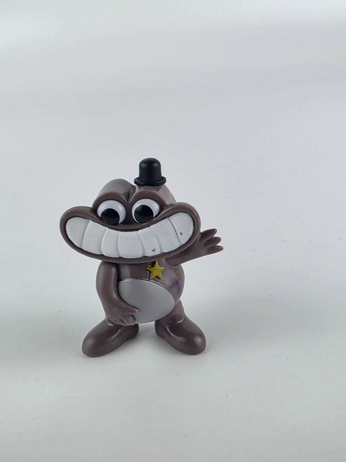 PhatMojo Garten of Banban Series 1 Sheriff Toadster mini figure