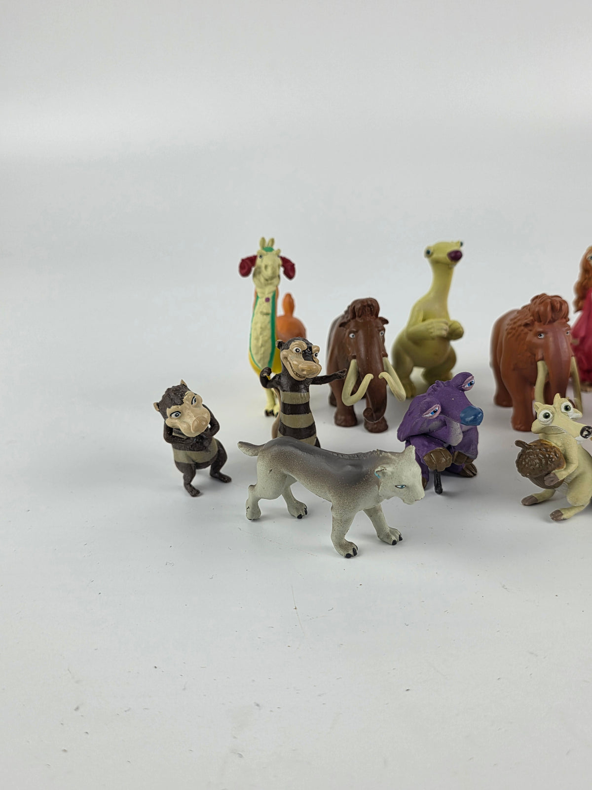 DreamWorks Ice Age mini figures toy set
