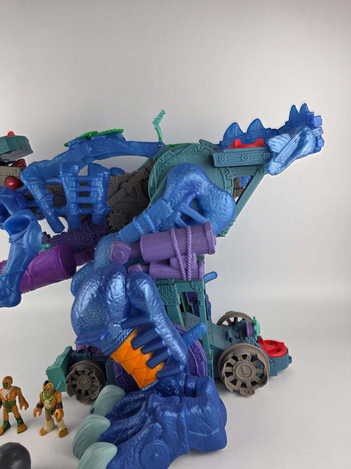 Imaginext Ultra T-Rex Dinosaur Playset 2015 with Lights, Sounds, and Figures
