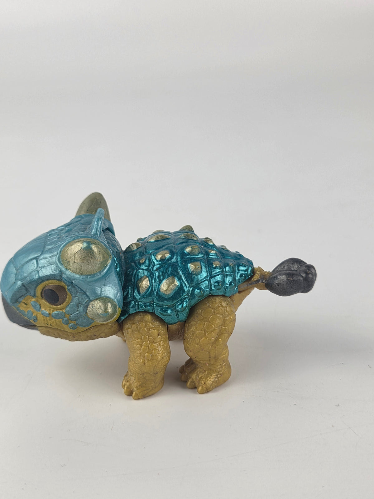 Jurassic World Snap Squad Bumpy Ankylosaurus Dinosaur 3” Figure