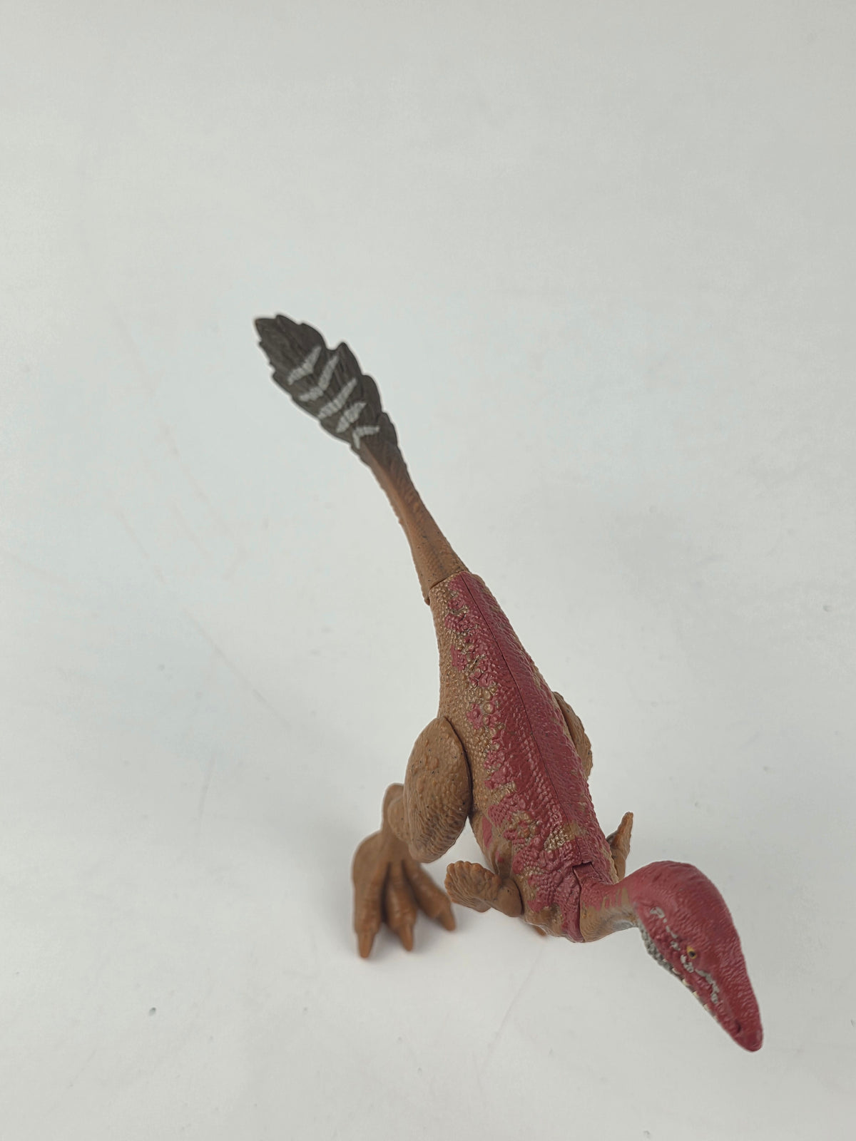 Jurassic World Dino Escape Wild Pack Mononykus