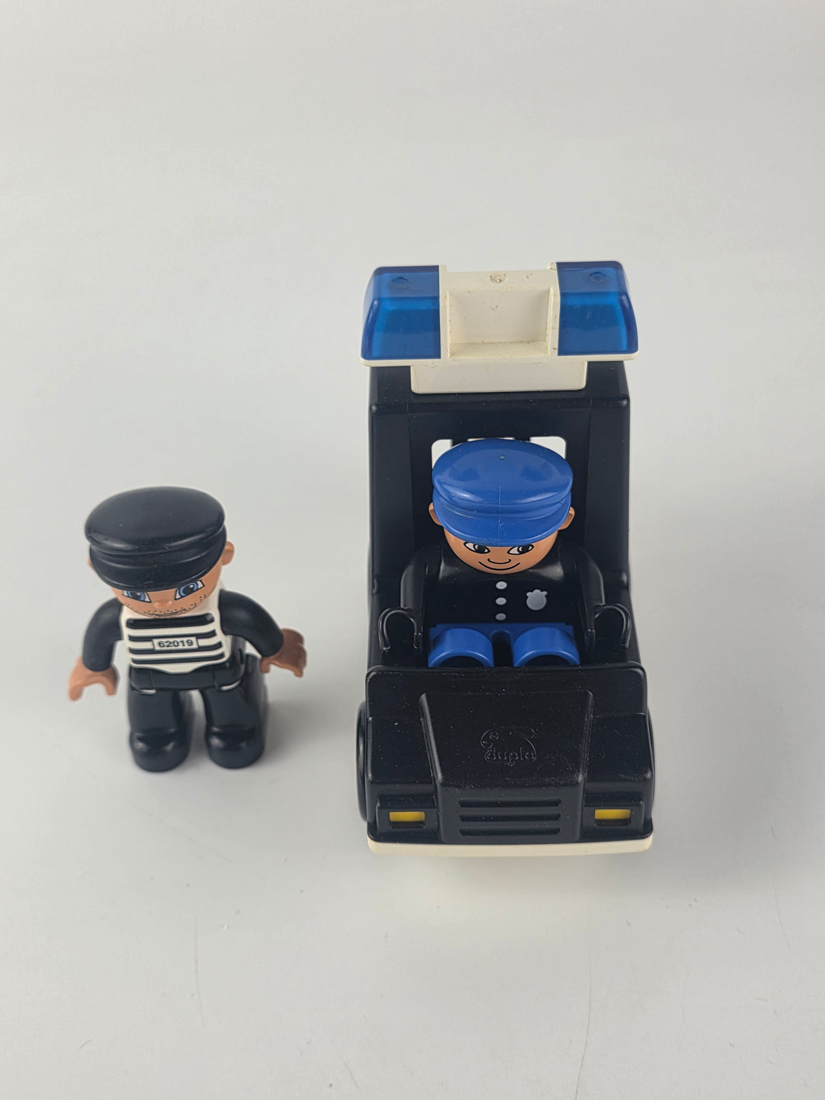 Lego Duplo vintage vehicle with Action Figures