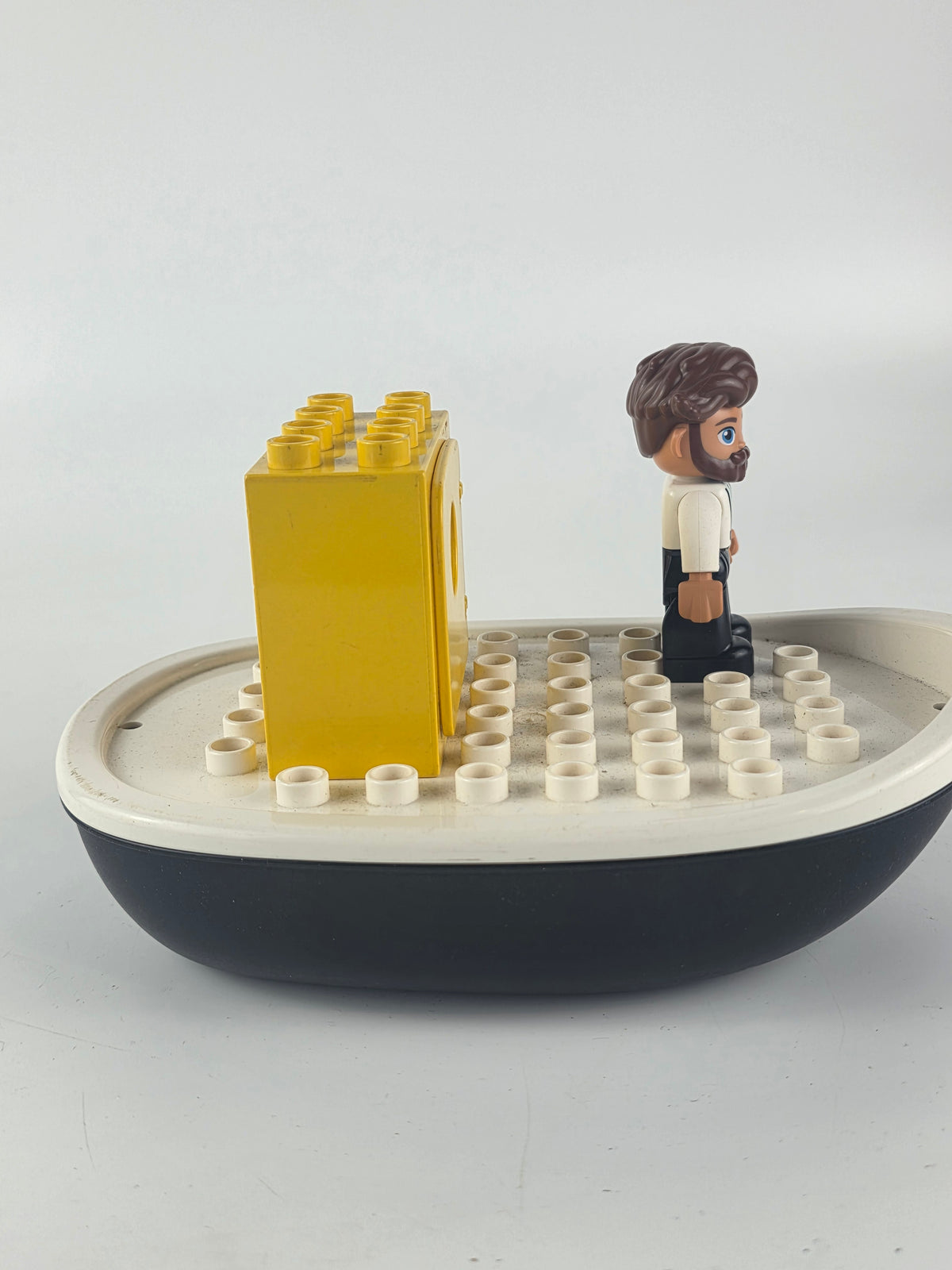 Lego Duplo boat with figure
