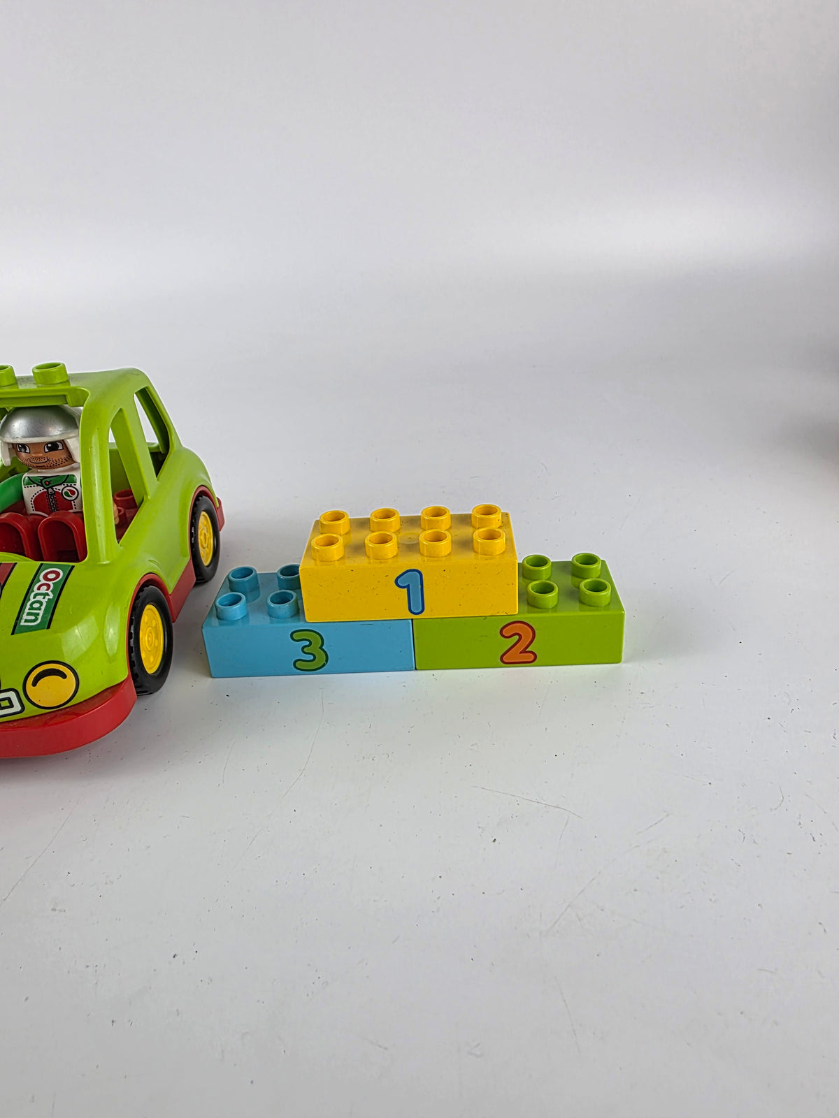Lego Duplo race car set