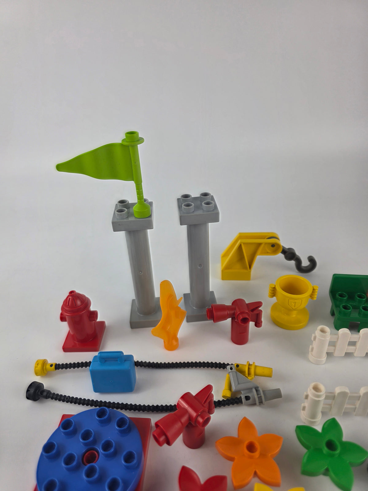 Lego Duplo accessories toy bundle
