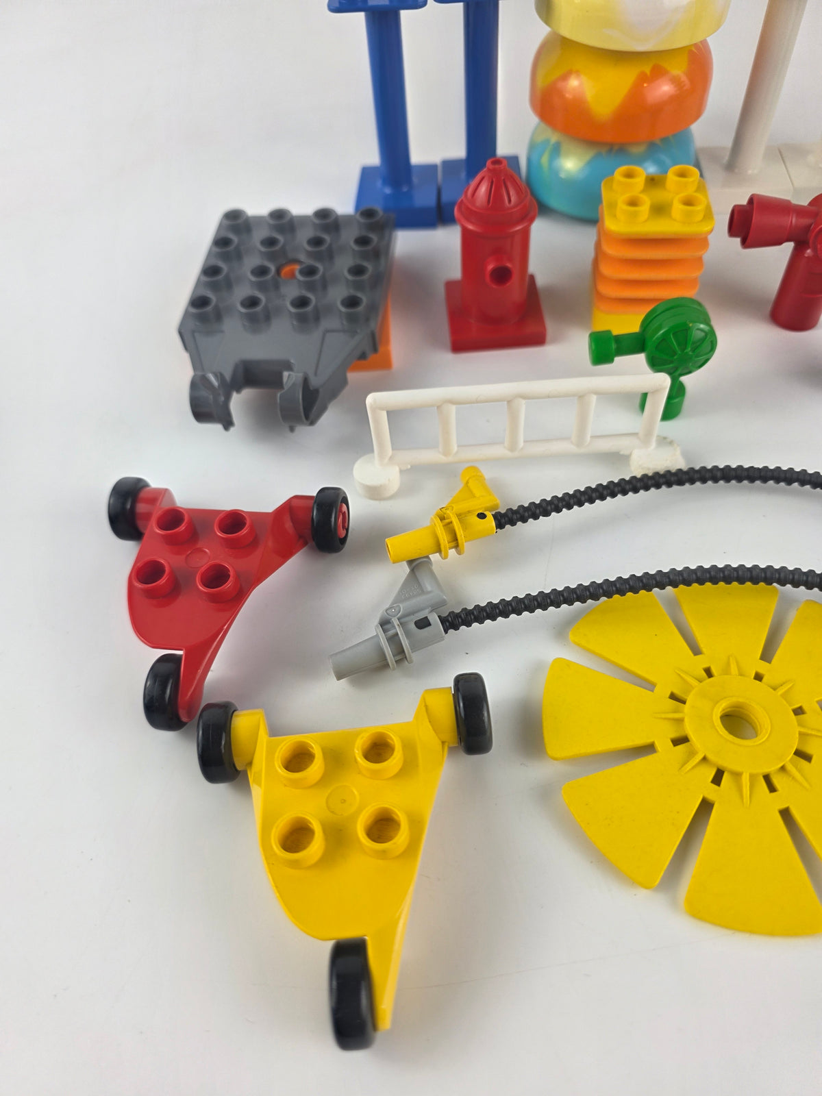 Lego Duplo accessories toy bundle