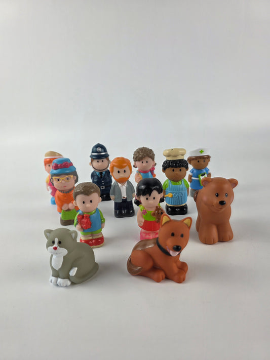 Elc happyland figure bundle