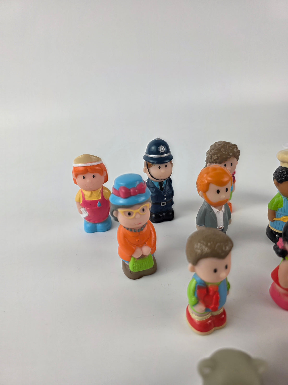 Elc happyland figure bundle