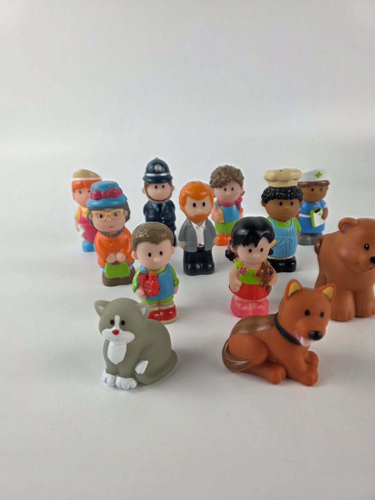 Elc happyland figure bundle