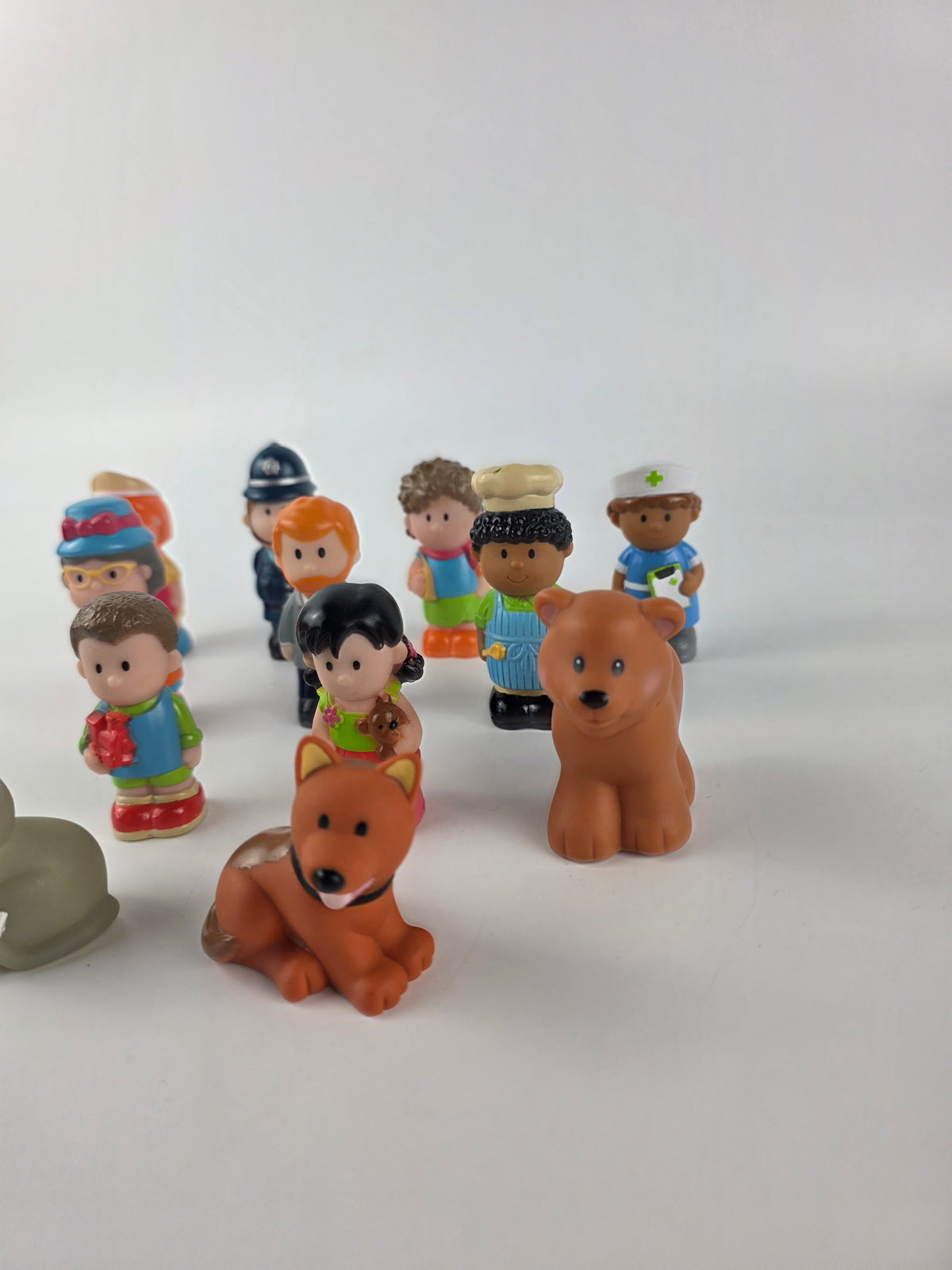 Elc happyland figure bundle